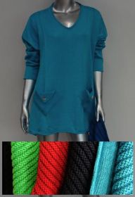 Pulli mit Rückentasche Kopie.jpg